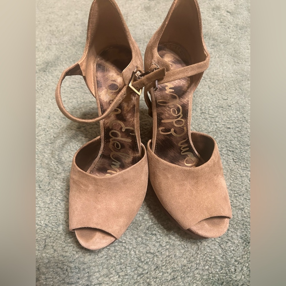 Sam Edelman Women's Tan Peep Toe Heels - Picture 5 of 5